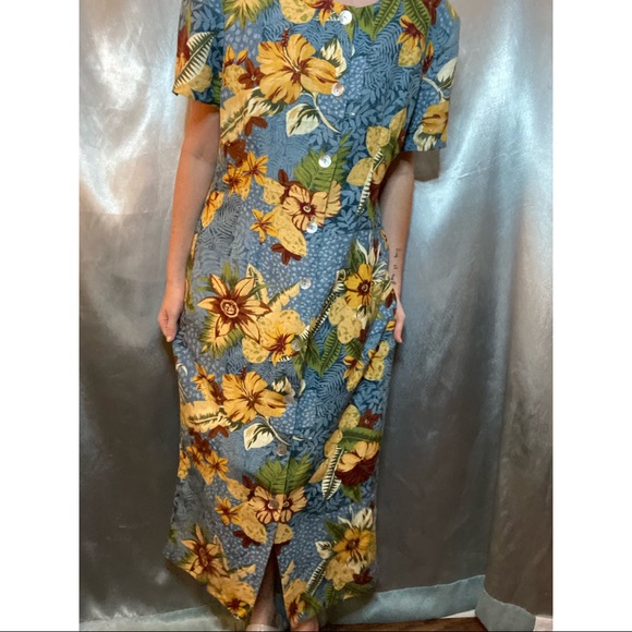 VTG Hawaiian Print Dress - Picture 1 of 3